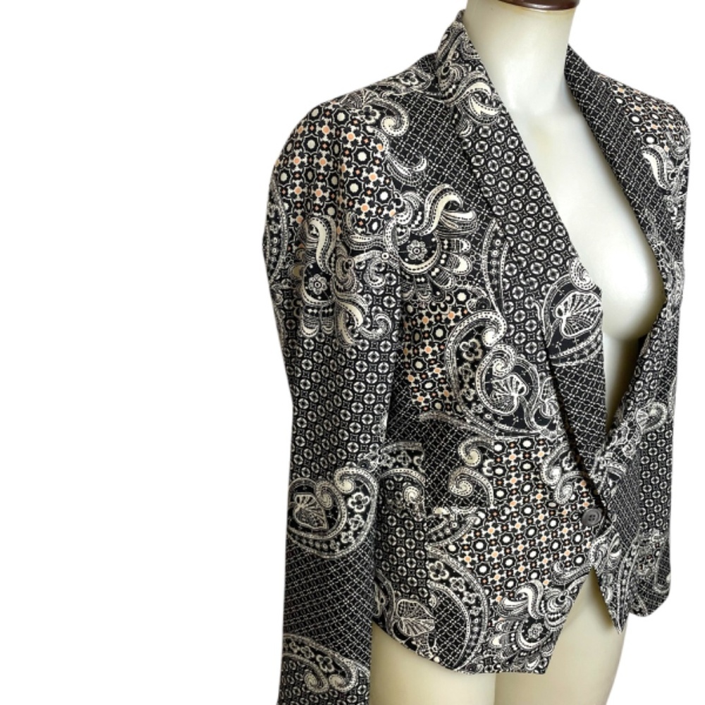 Blazer With Pattern - Picture 4 of 8